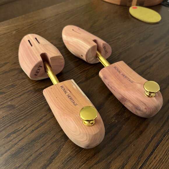 Men's Royal Heritage Cedar Wood Shoe Trees (size Large fits shoe size 10.5-11.5) - Picture 2 of 4